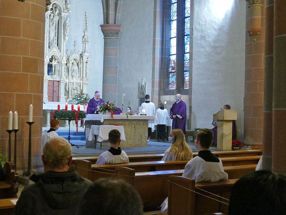 Beauftragung zu Lektorat und Akolythat in St. Marien, Volkmarsen (Foto: Karl-Franz Thiede)
